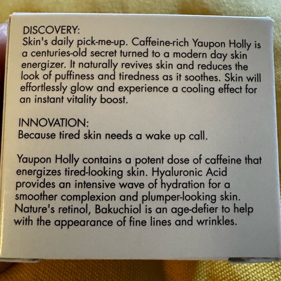 Volition Yaupon Tea Glow-Awakening Moisturizer - Cream - Picture 5 of 6